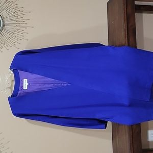 Kristen Blake: Women's buttonless tunic. 38 inches Collar to hem. 24 ptp